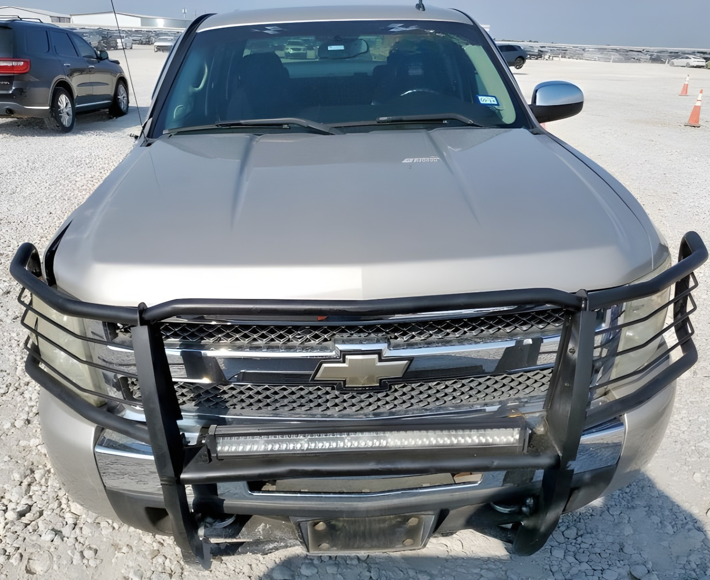 2007-2009 Chevy Silverado 1500 2500 3500 Engine Fuse Box 6.0L OEM