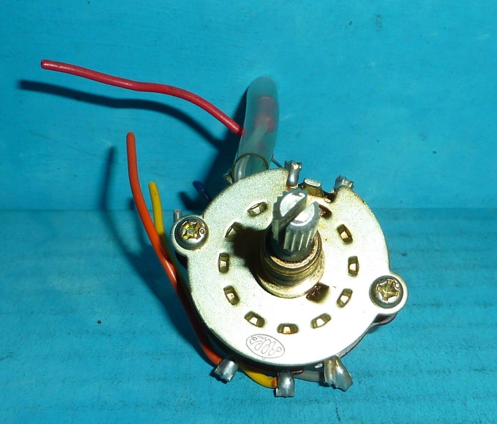 Sansui 1000X Solid State AM/FM Stereo Tuner Amplifier Speaker Selector Switch