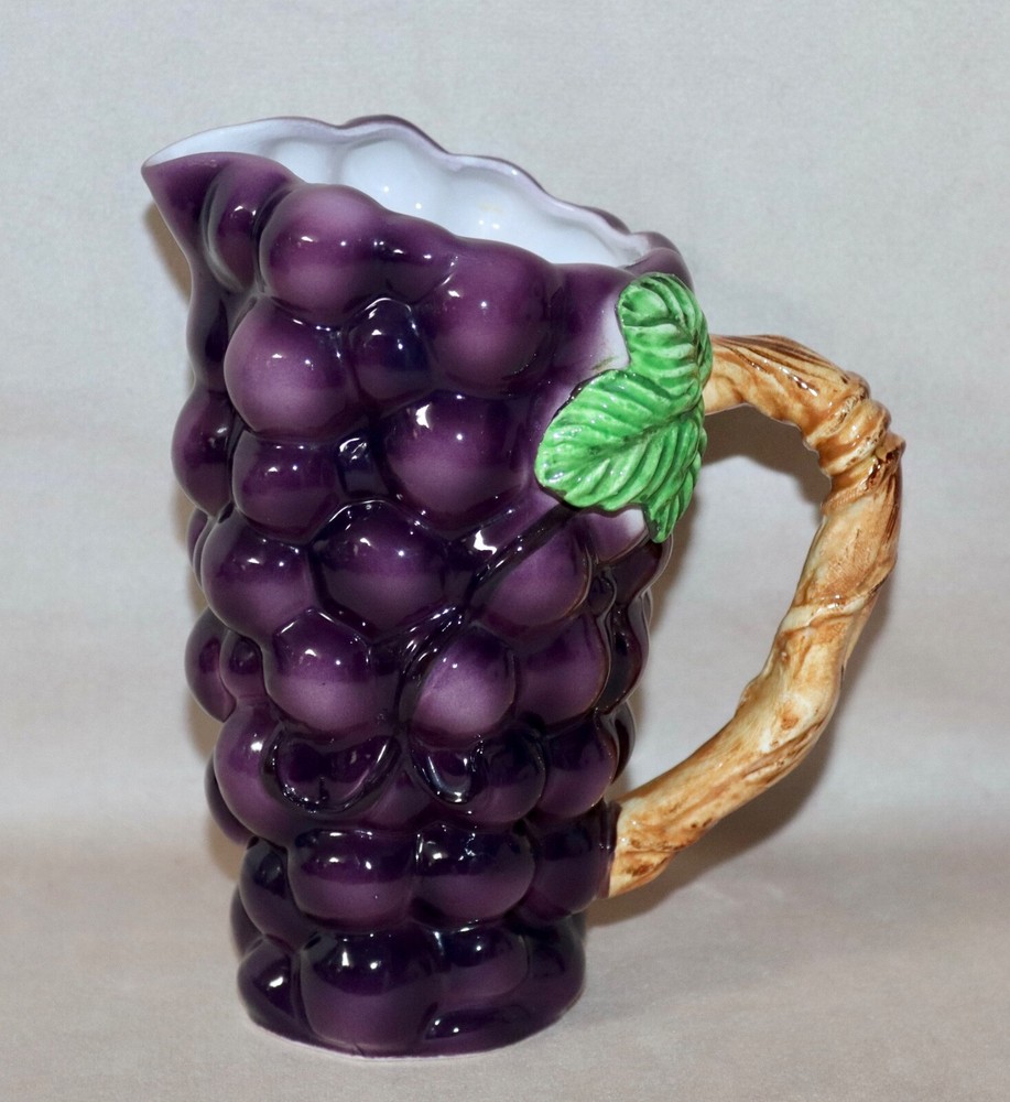 Lefton Grape Cluster Handled Pitcher #641 Red Foil Sticker 1953 - 1971
