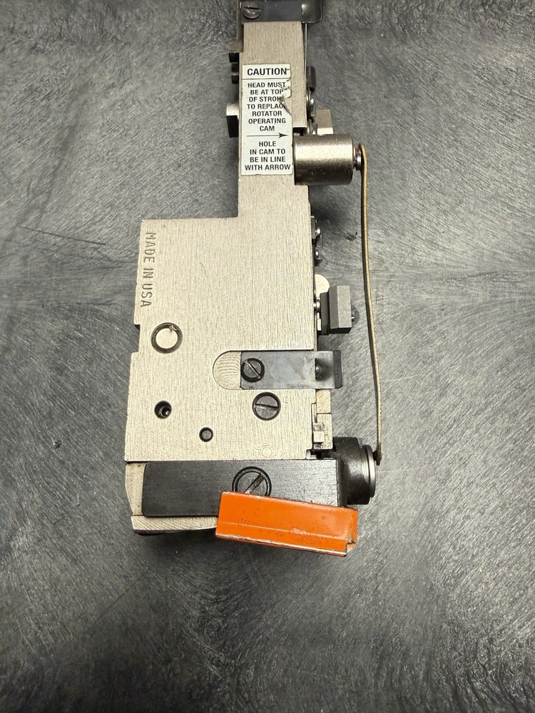 ISP M2000 Stitching Head. Stitcher For Booklets Bindery