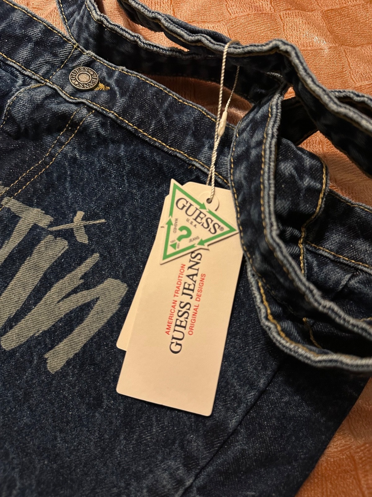 hyunjin x guess jeans tote bag engraving on the front and on the back pocket