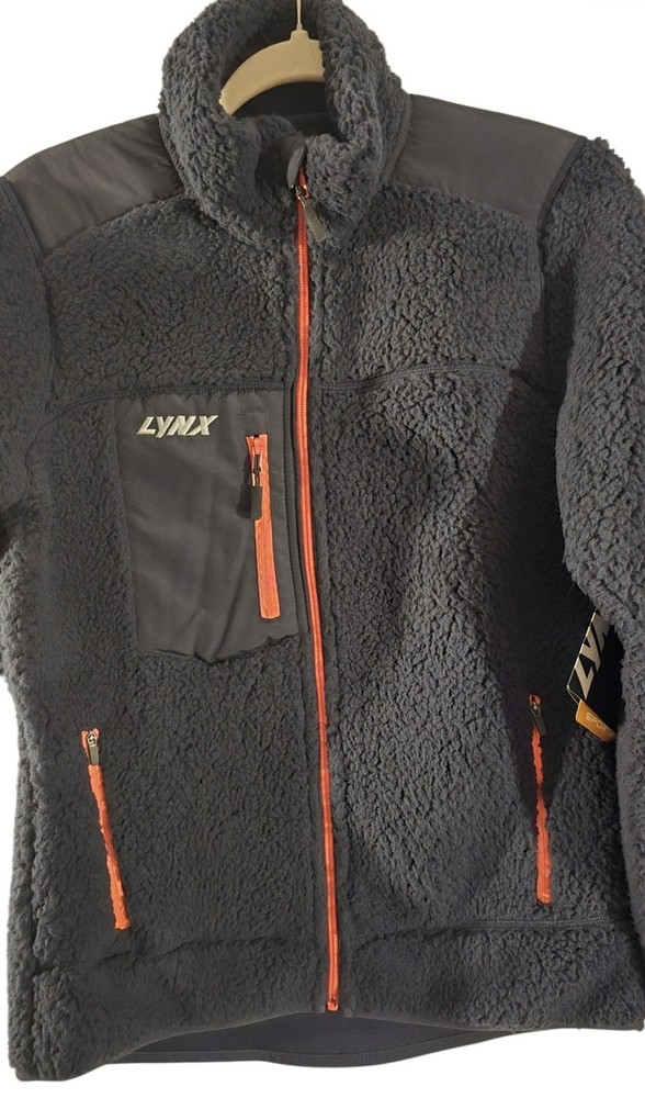NWT Lynx Ladies Warm Fleece Jacket Size Medium