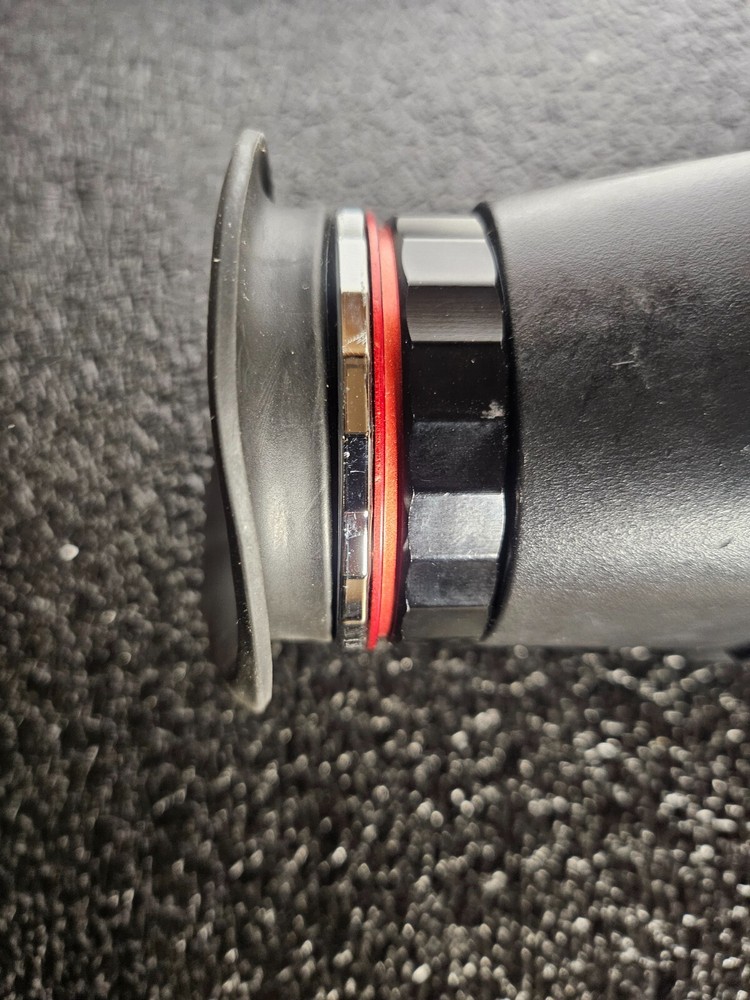 Alphatron EVF-035W-3G Electronic Viewfinder With Camera Mount - USED