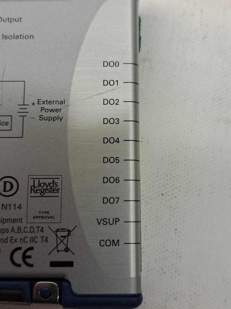 National Instruments NI 9472 Sourcing Digital Output Module USED