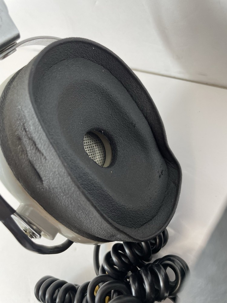 David Clark M234 Aviation Headset Working