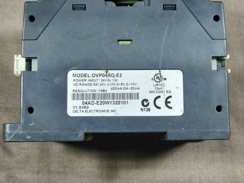 Delta Electronics DVP04AD-E2 Input Output Module DVP04ADE2