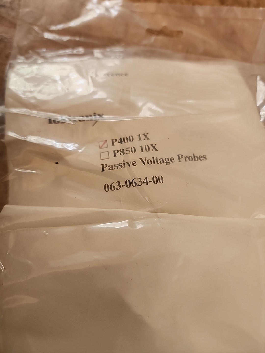 Tektronix Digital Oscilloscope 222A 12V Power Supply Carrying Case NEW Probe Set