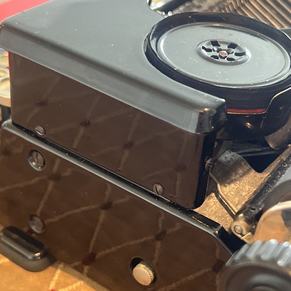Royal Portable Typewriter 1934 Model with Original Case