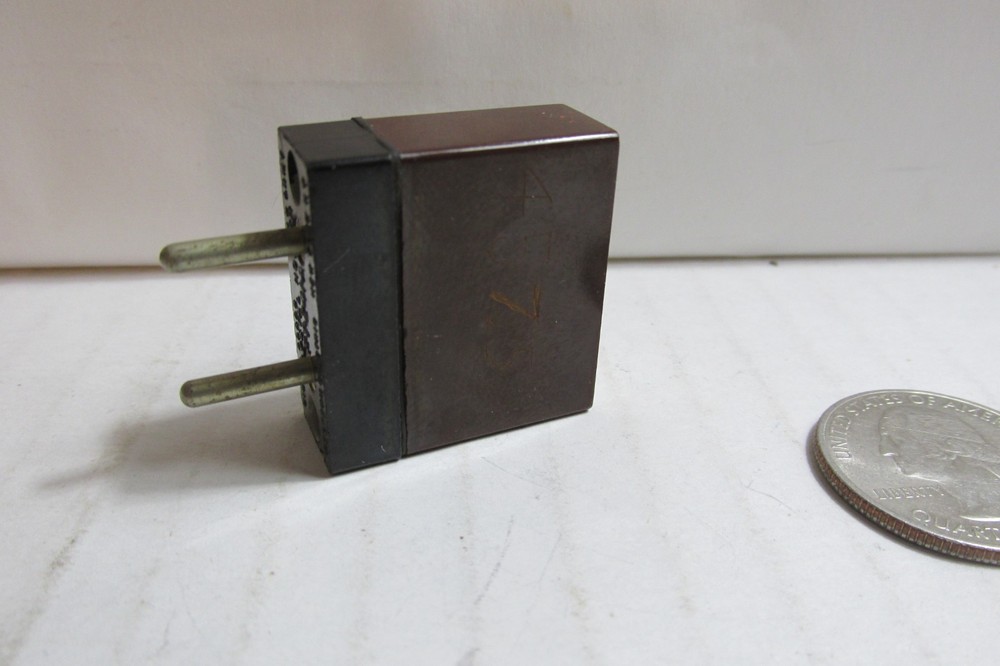 Channel 328-32.8 MC Western Electric Crystal Holder