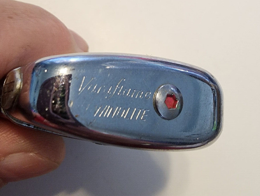 Vintage Ronson Windlite Varaflame Butane Flip Lighter Untested