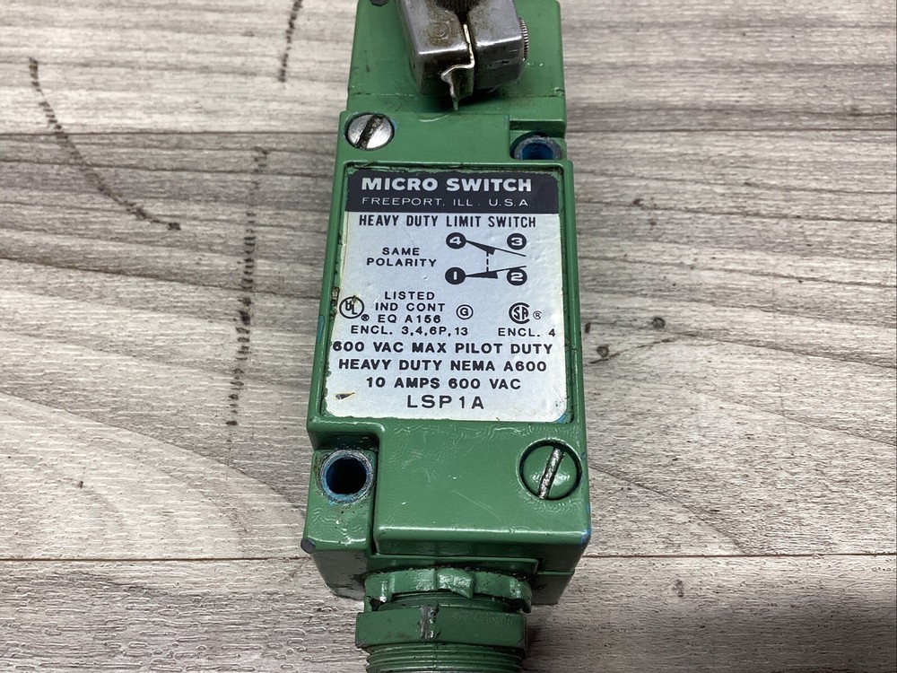 MICRO SWITCH LSP1A LIMIT SWITCH #829F320