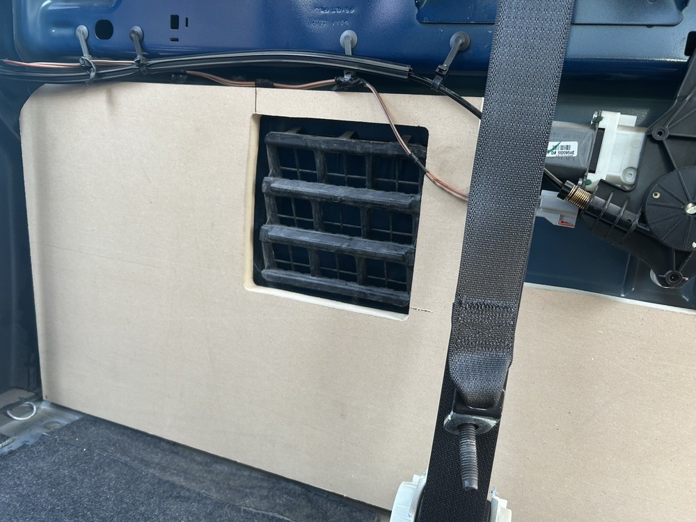 2014-2018 Dodge Ram Crew Cab Amp Rack