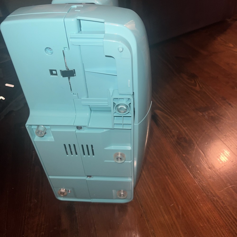 Singer Simple 3223G Automatic Zig-Zag Sewing Machine (Turquoise)