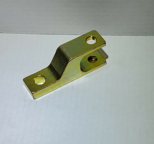 GEHL Part # 50351671 LATCH LINK