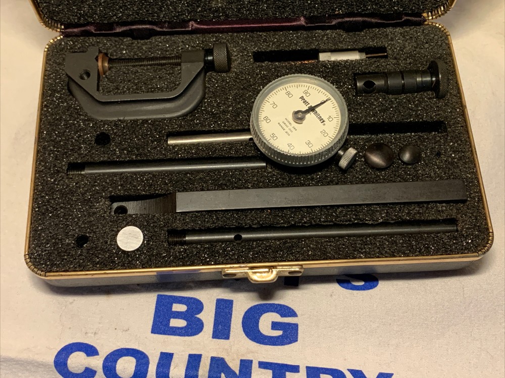 Pratt & Whitney Dial Indicator Set in Case Model 299