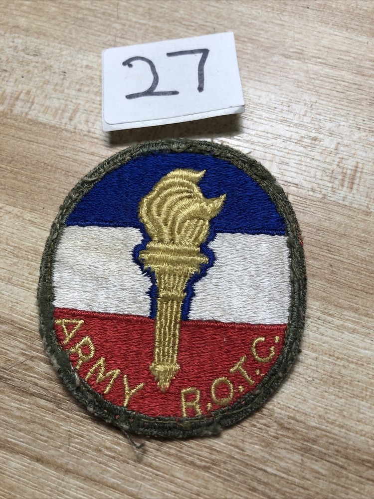 WWII US Army ROTC Patch Cut Edge Embroidered Insignia Original