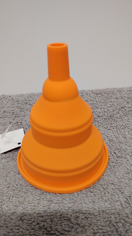 5 New Orange Silicone Extendable & Collapsible Funnels. ( 03 )