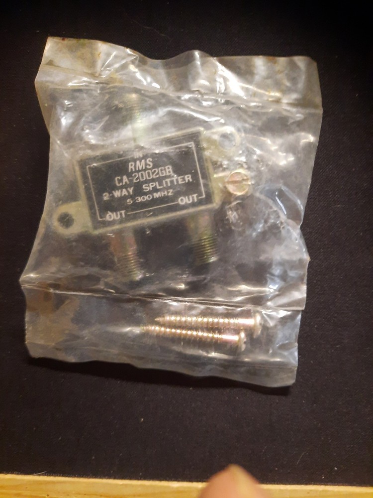 CoAx Cable 2 Way Sllitter