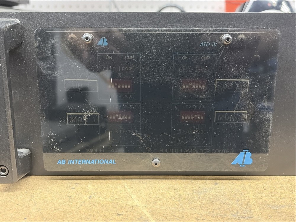 AB International 644 Amplifier