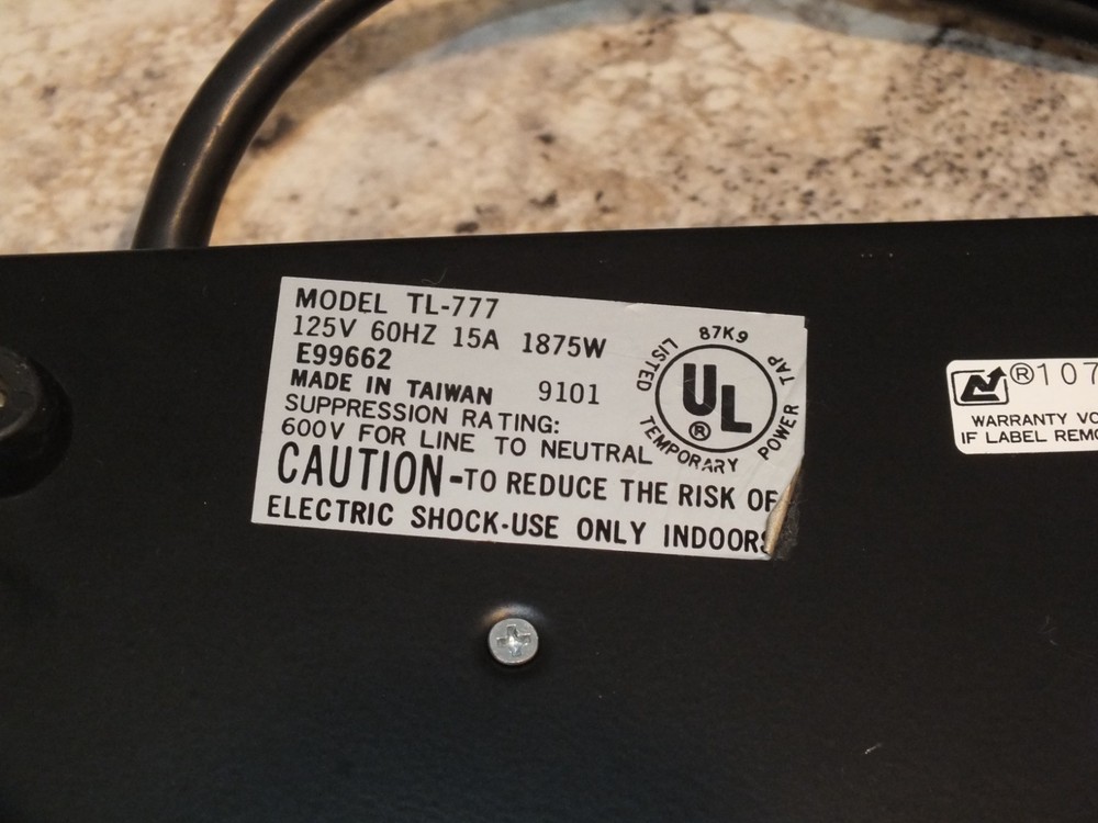 Vintage Computer Power Controller Surge Protector Model TL-777
