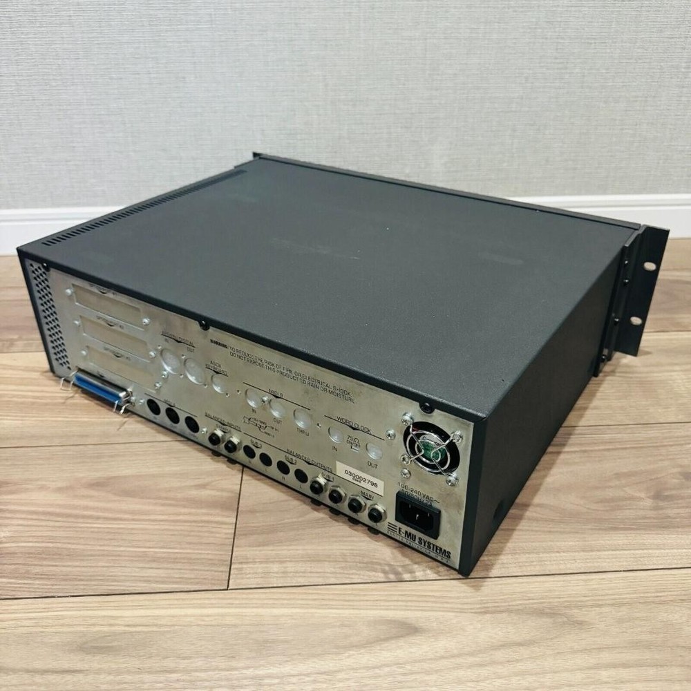 E-MU EMU Systems E5000 Ultra Rack Mount 64 Voice MIDI Sampler Used