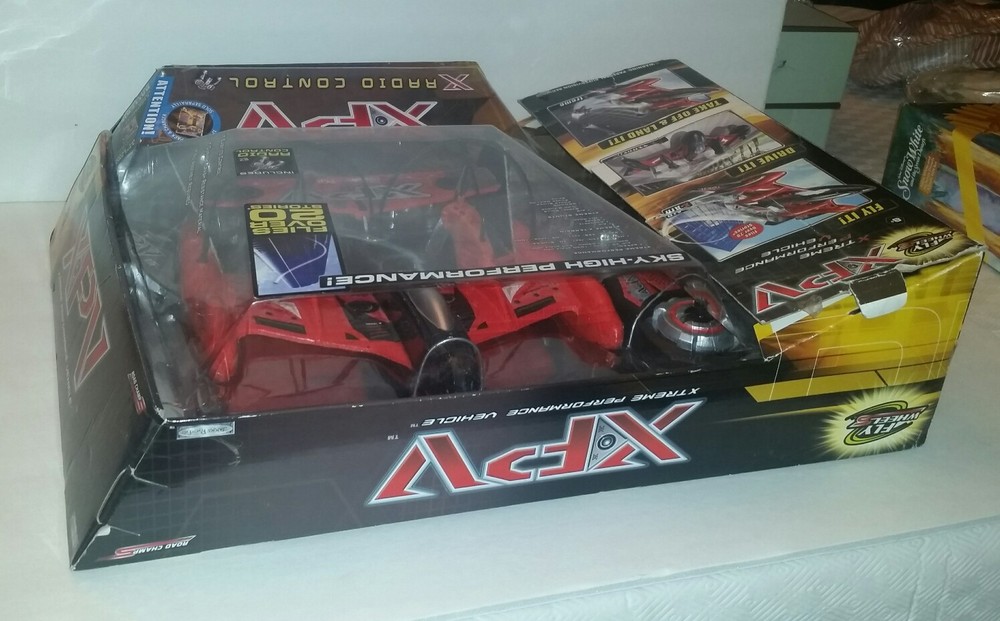 NIB Jakks Pacific XPV Fly Wheels Xtreme Performance RC Plane READ DESCRIPTION
