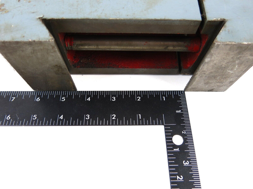 Unknown Model Right Angle Milling Attachment 1-7/8" Arbor Support (Cincinnati?)