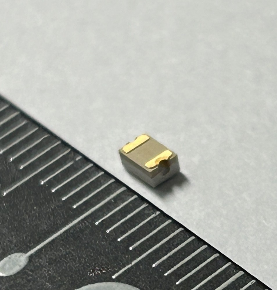 ROHM SEMICONDUCTOR SML-012UTT86A(GREEN) 20pcs. new