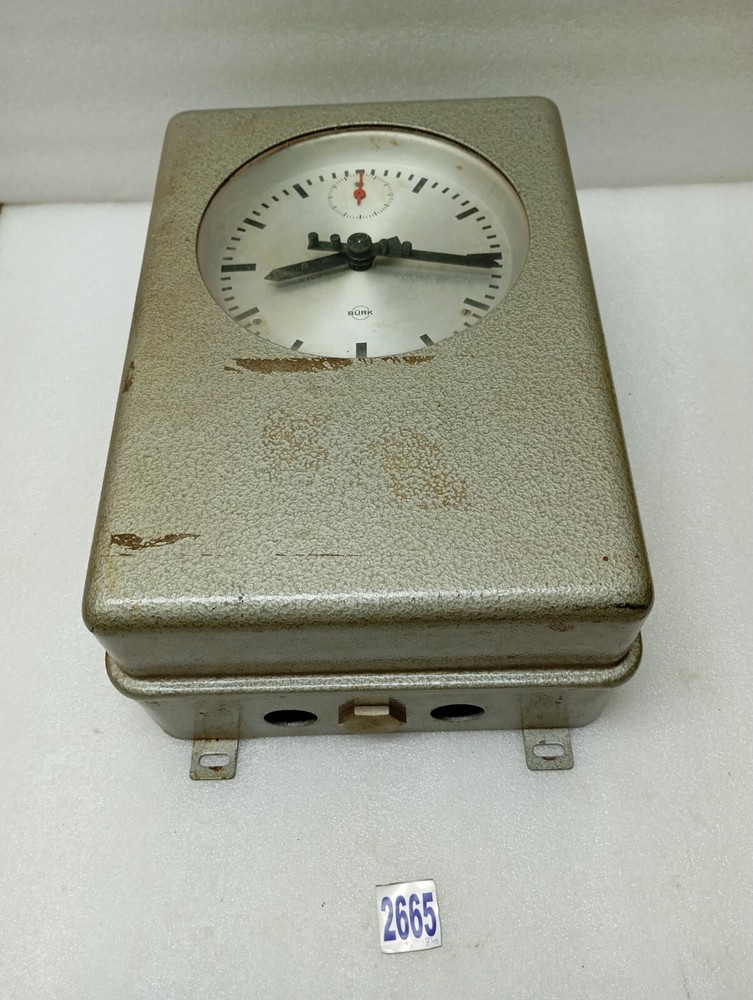 BURK NAUTIC 722 MASTER SLAVE CLOCK GERMANY(KEY MISSING NOT ABLE TO OPEN)