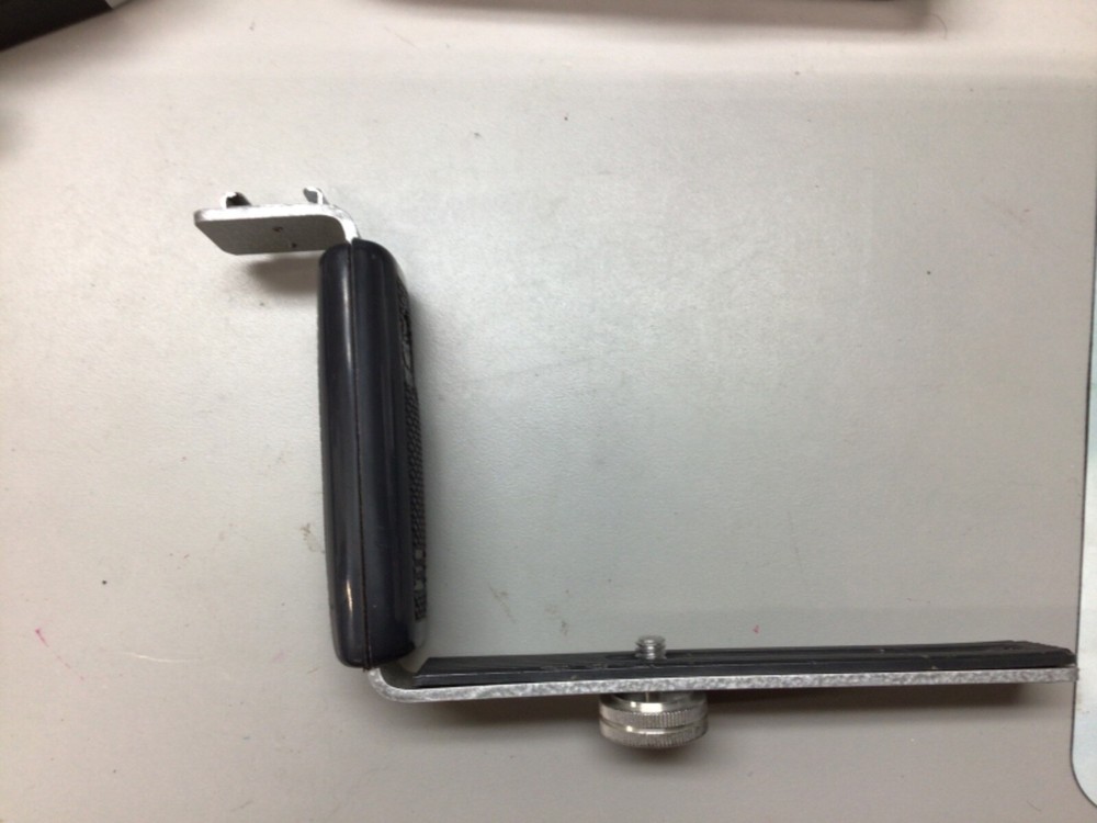 Wata Camera Flash Bracket