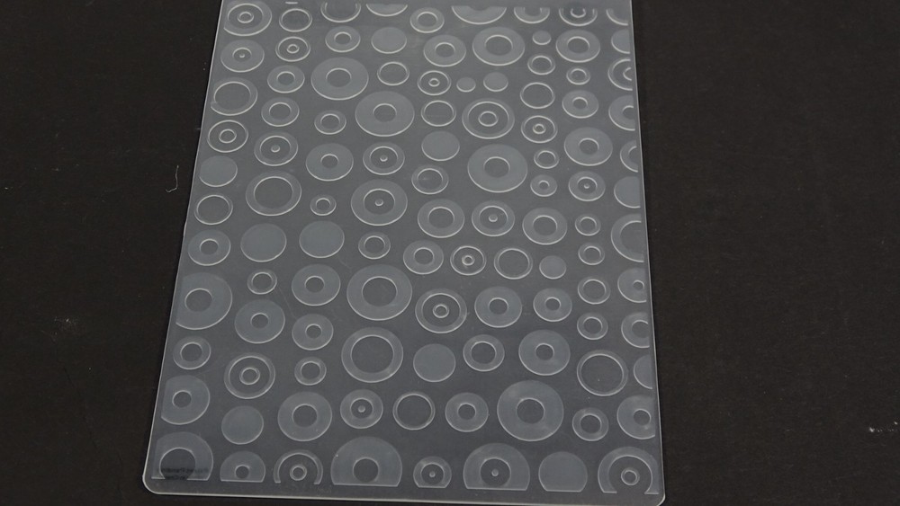 Cuttlebug Provo Craft Embossing Folder Spots & Dots 37-1145