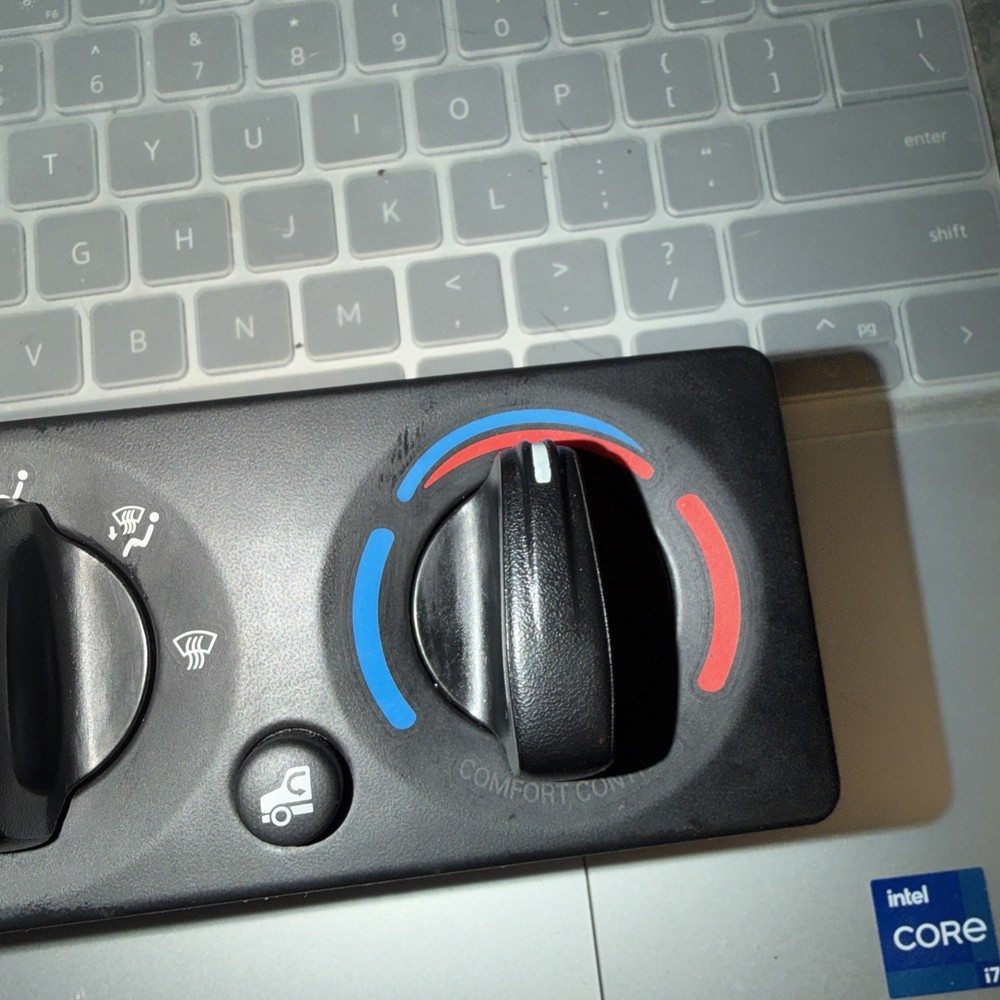 Peterbilt 579 Climate Control Q21-6012