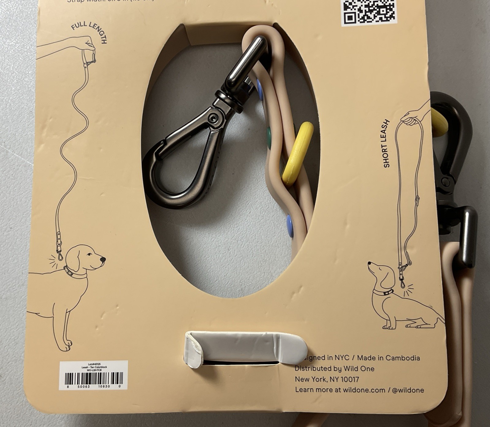 Wild One Standard Dog Leash Up To 80 Lbs - Tan - Leash Adjustable 3’3”-5’6”-NEW