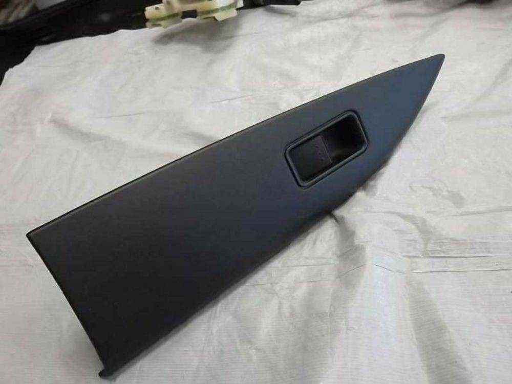 2003-2008 Mazda Rear Window Switch Driver 699MZ1S07