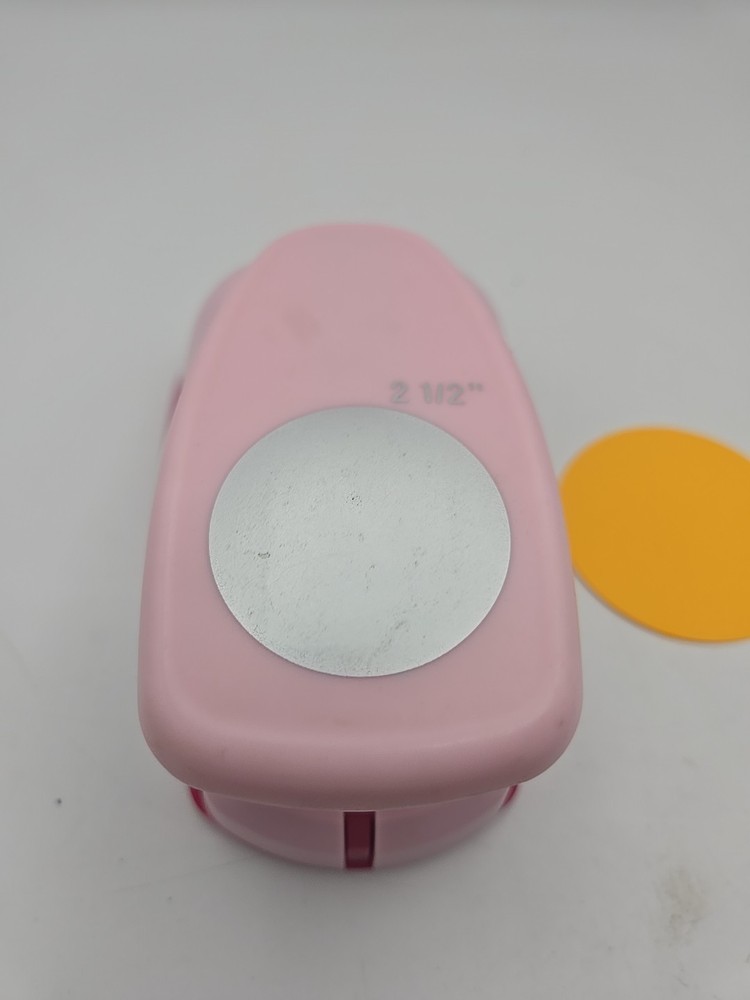 Marvy Uchida Paper Punch Circle 2.5" Scrapbooking