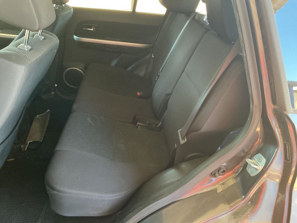Fuse Box Engine Compartment Fits 10-13 VITARA 4708437