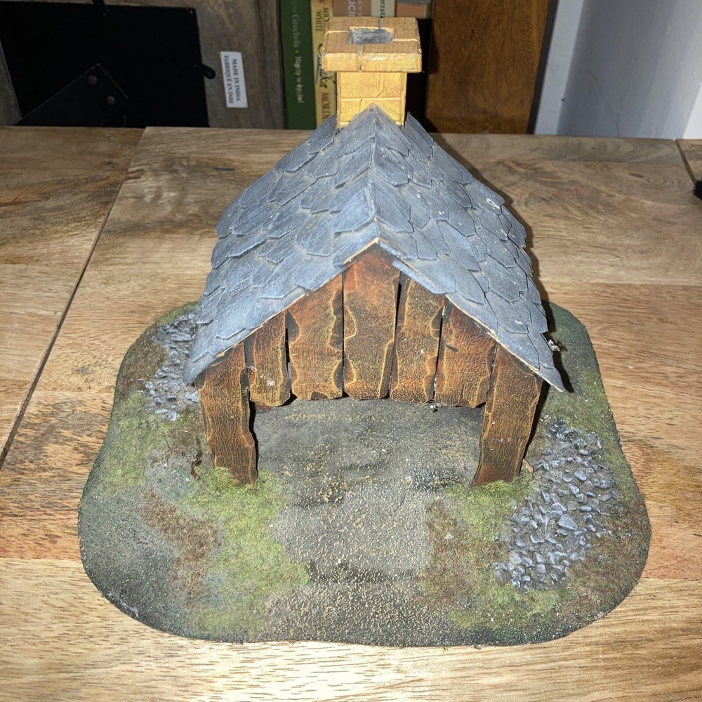 Warhammer scenery terrain house / barn