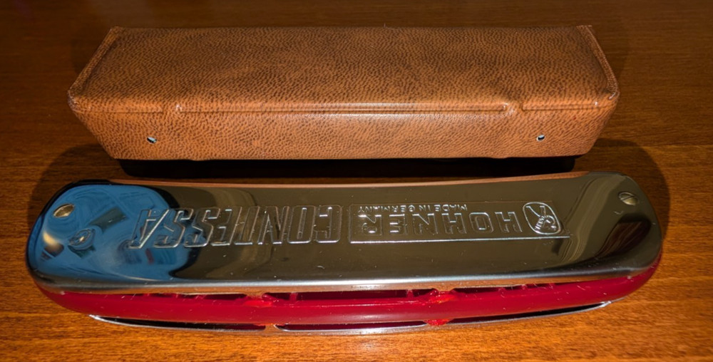 Vintage Hohner Contessa Harmonica