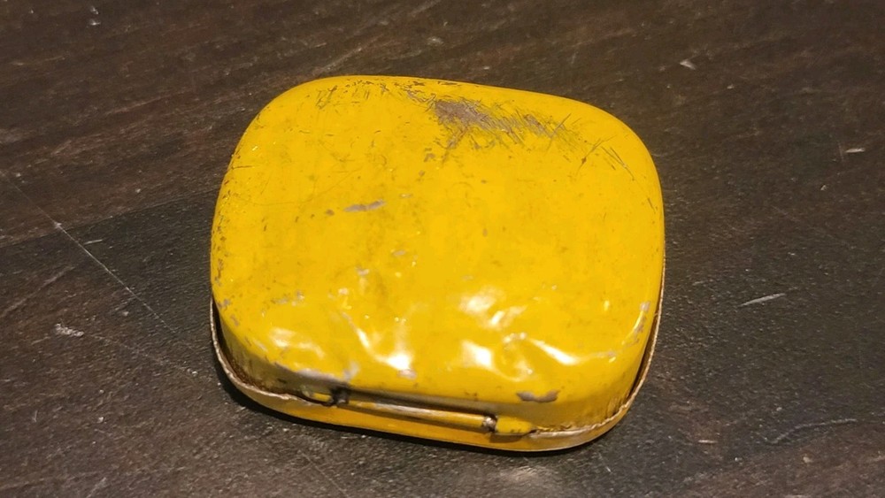 Echo Gramophone phonograph needle tin - Empty