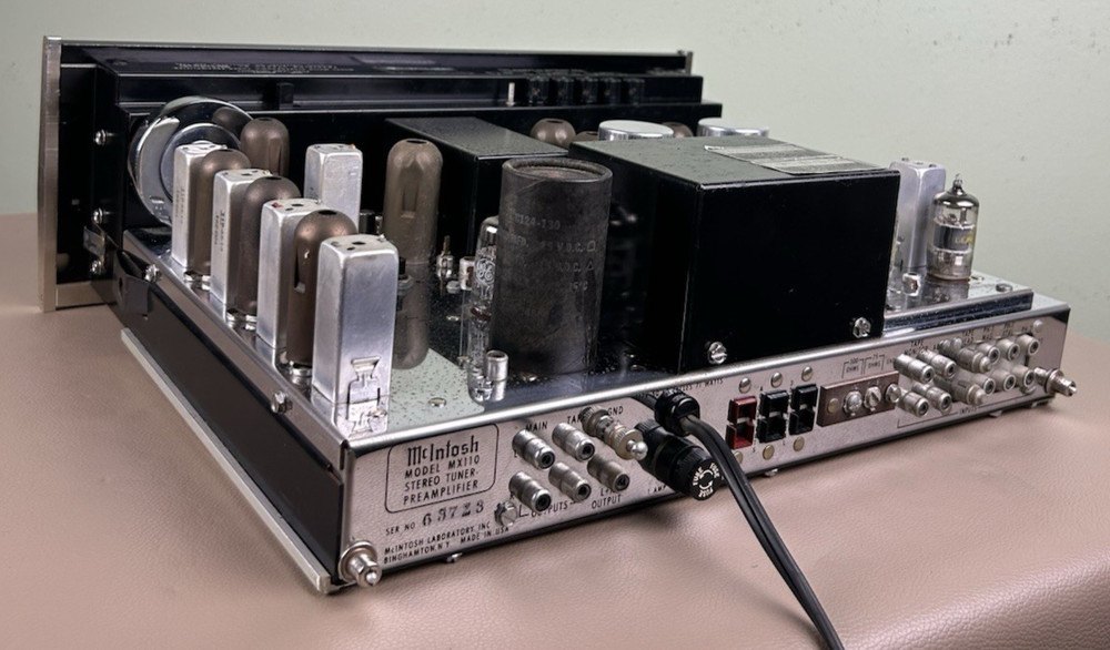 MCINTOSH MX110Z STEREO PREAMPLIFIER NICE