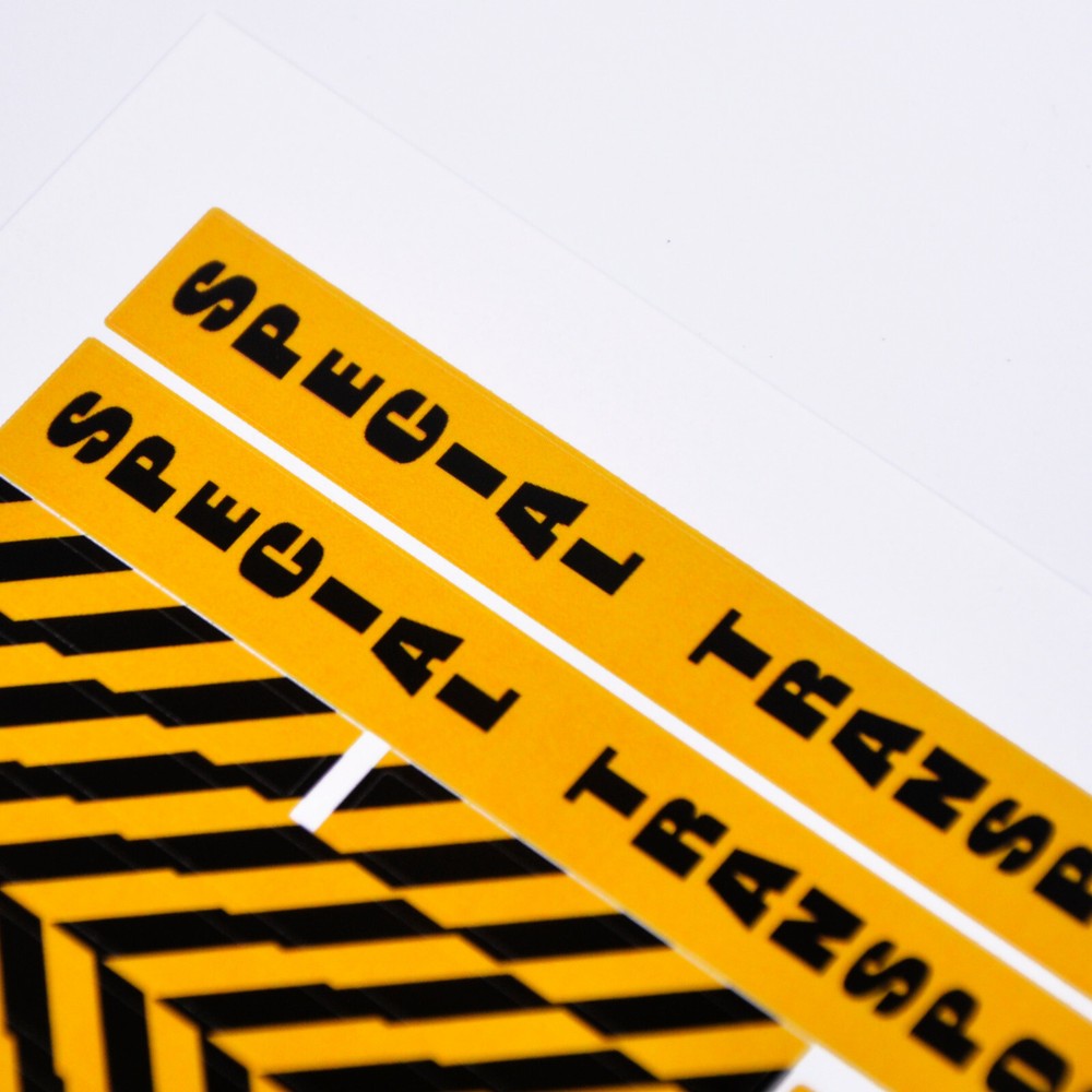 Replacement sticker for set 7249 Precut sticker