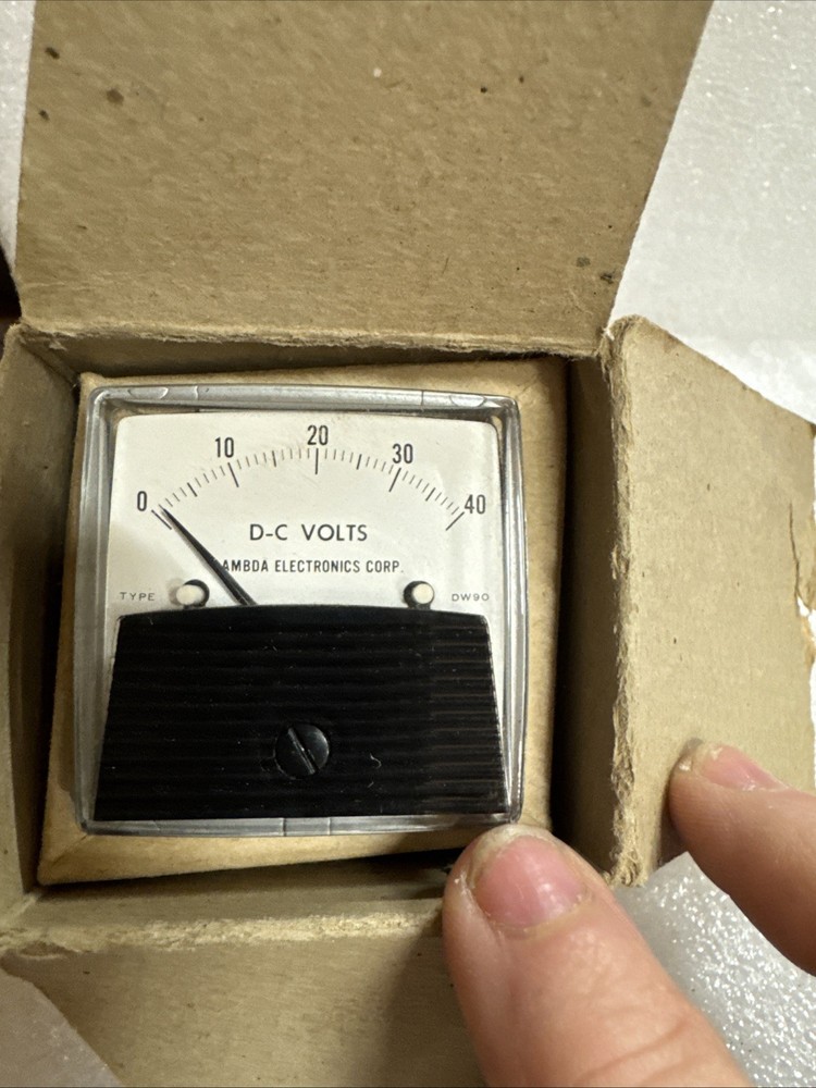 Lambda  DC-VOLT Meter 0 To 40- NEW NOS     Bin2