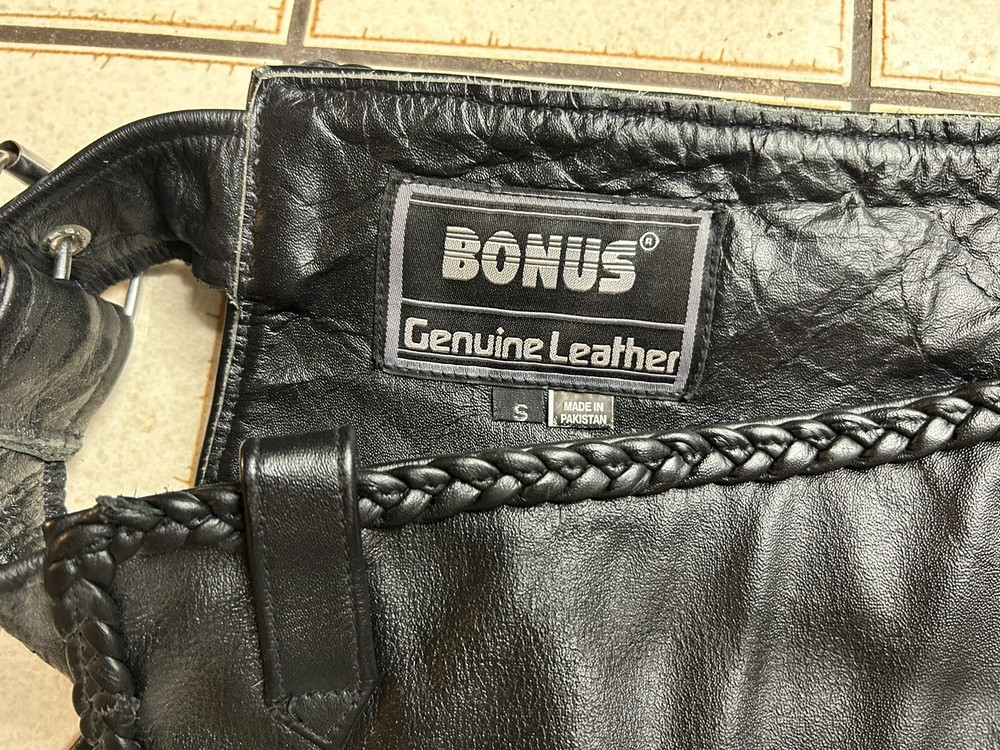Women’s Bonus Leather Chaps Size S