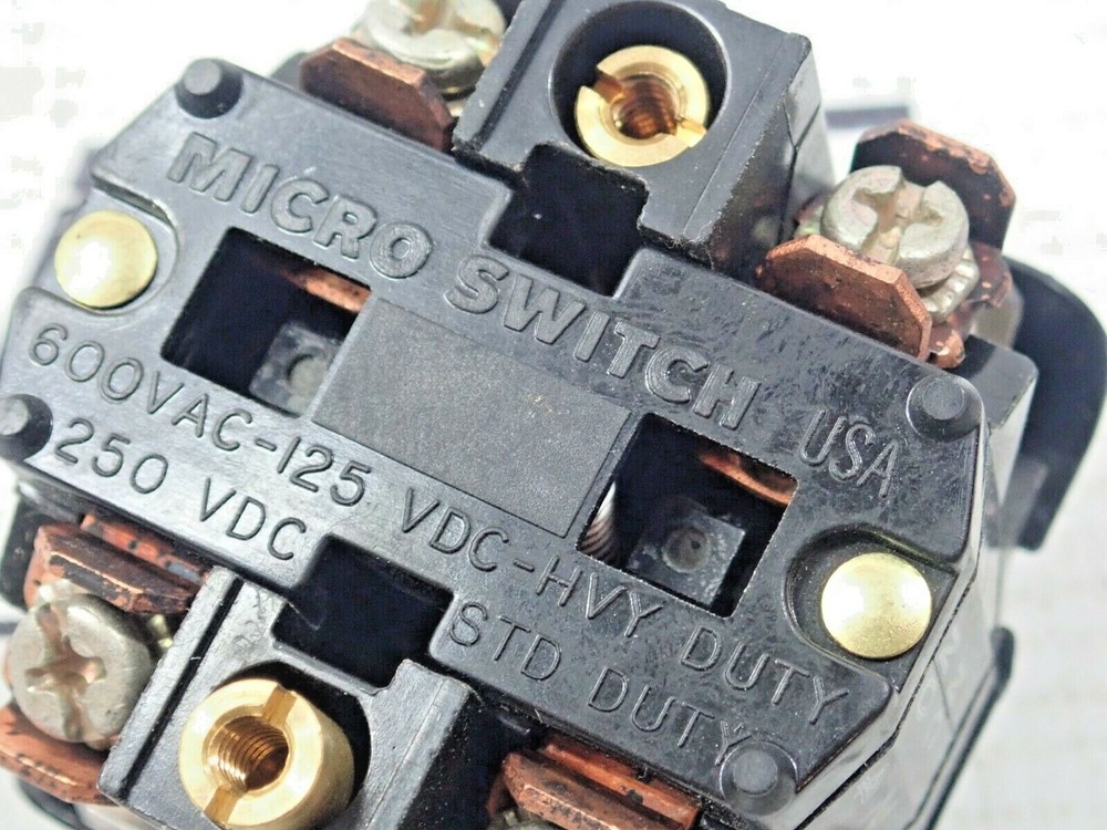 Microswitch PTCC Contact Block 600VAC 125VDC