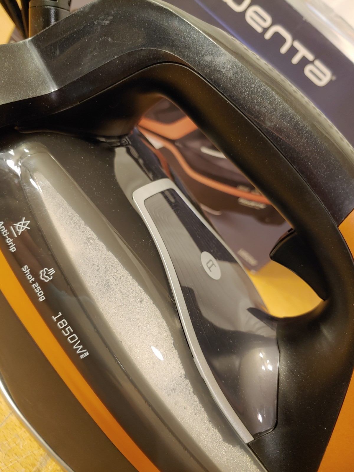 Rowenta Iron Steam Force Pro Steam Iron for Clothes, 1850 Watts, DW9580, Used