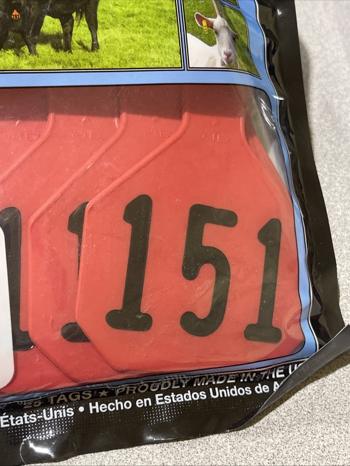 Y-Tex 4 Star Large Cattle Tags 25 Pack, 2 Piece Ear Tag System, Red AA, 151-175
