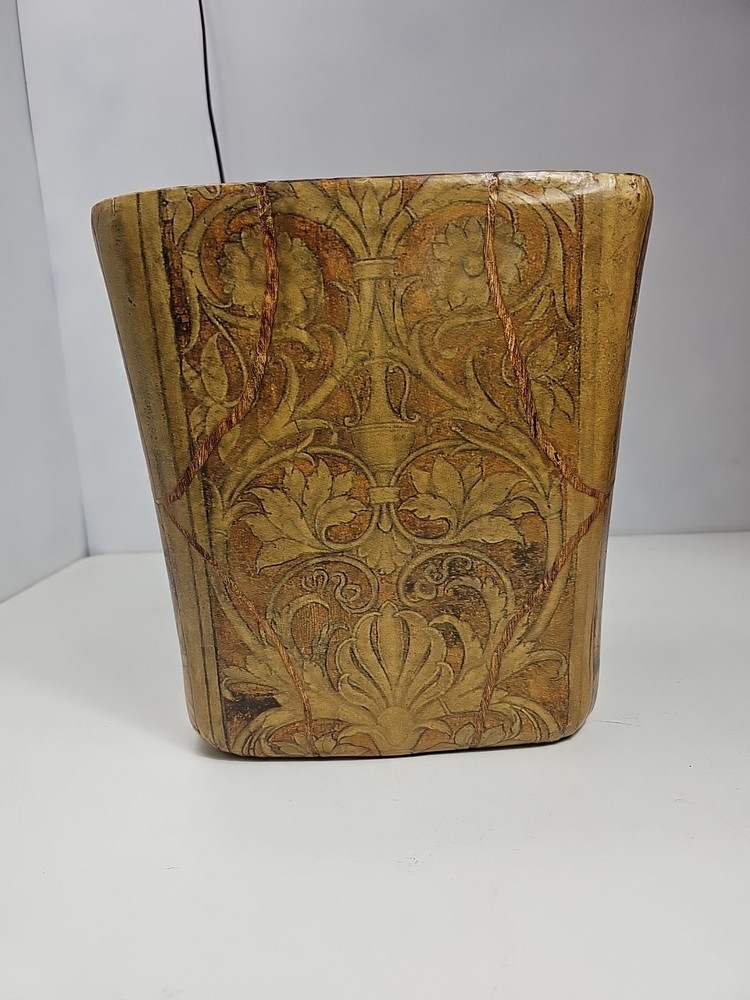 Mid 20th Century Papier Mâché Waste Bin