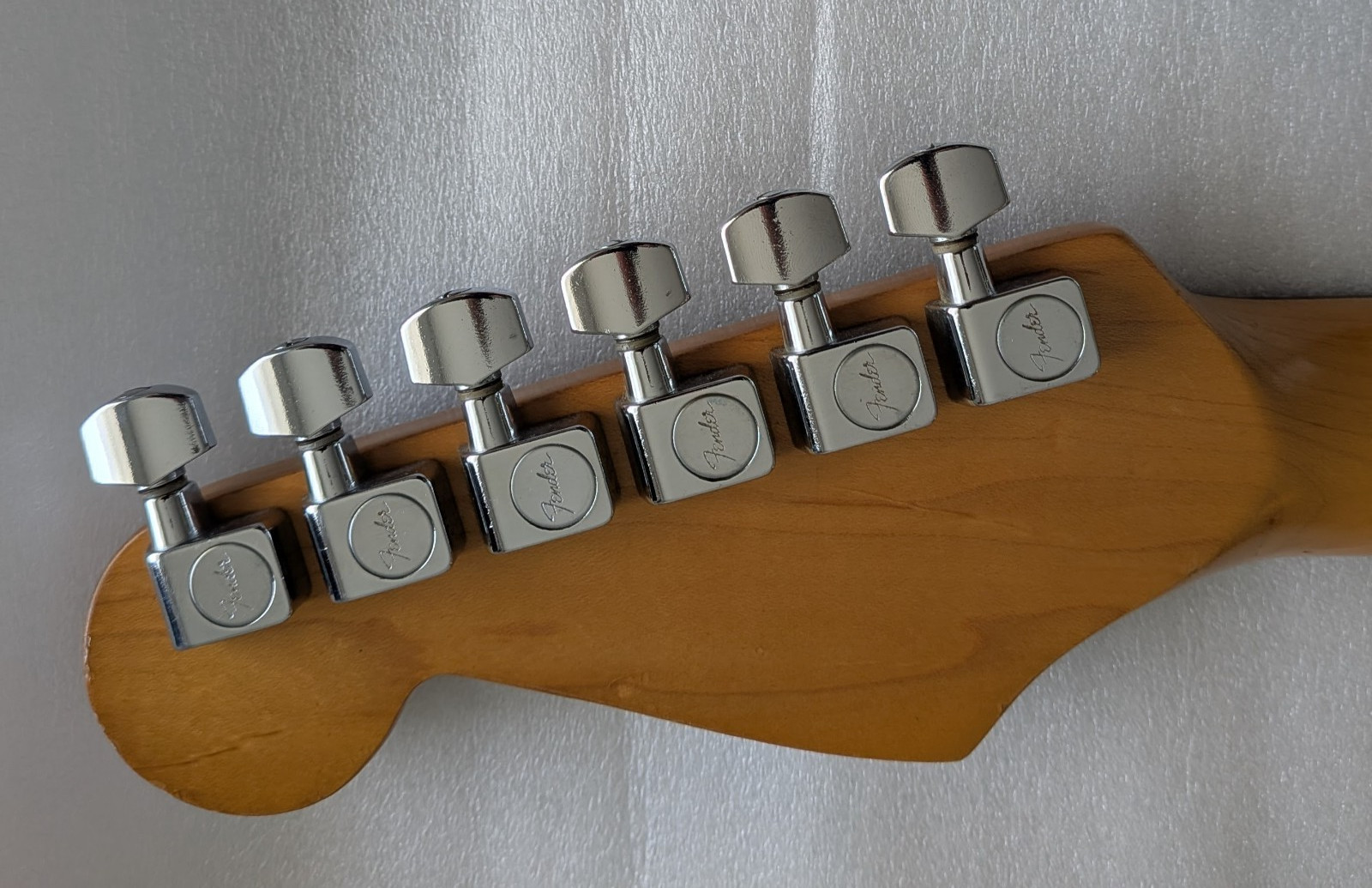 1991 Fender American Standard Stratocaster NECK & TUNERS - Rosewood - USA 90s