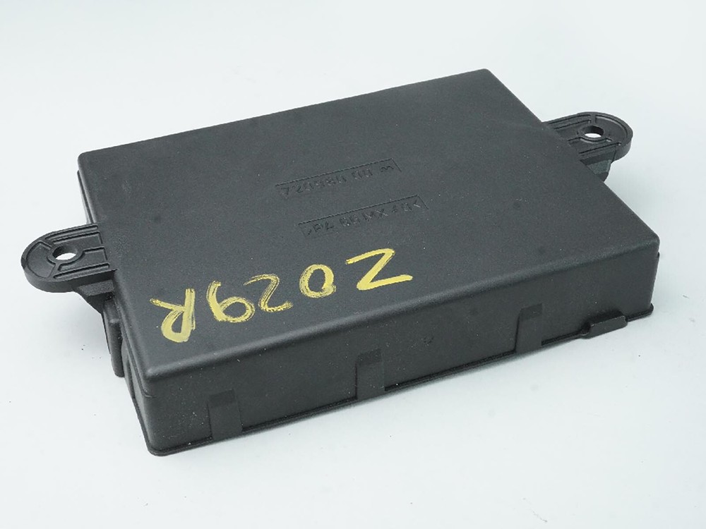 2008 - 2013 Mercedes Benz S Class W221 Door Control Module Computer Rh Front
