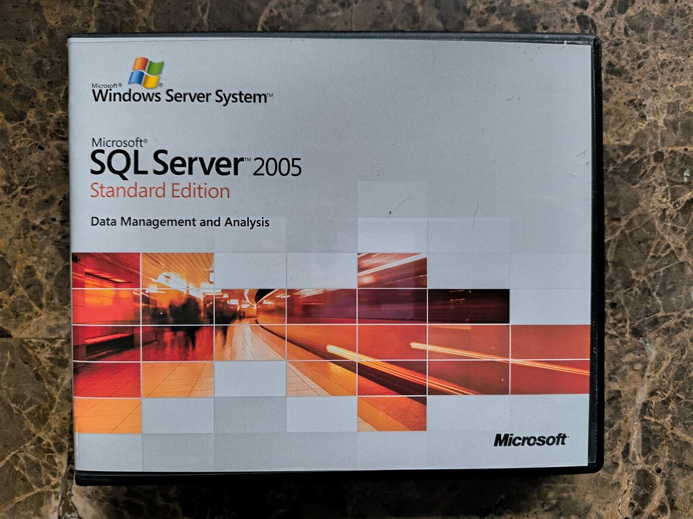 Microsoft SQL Server 2005 Standard RETAIL Box 5 CAL